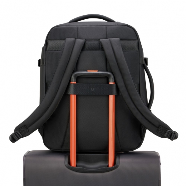 قیمت و خرید کوله پشتی سفر رونکاتو ایران ایزی جت  مدل متروپولیتن سافت رنگ مشکی  اینچ آندر سیت ، مناسب زیر صندلی هواپیما رونکاتو ایتالیا – roncatoiran METROPOLITAN RONCATO ITALY 41446501 6