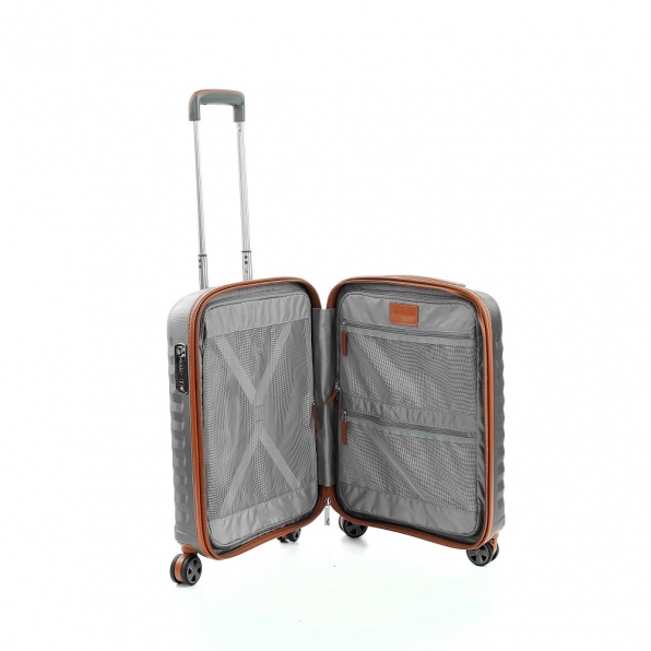 قیمت و خرید ست کامل چمدان مسافرتی رونکاتو ایتالیا مدل ای لایت سایز کوچک ، متوسط و بزرگ رنگ نقره ای رونکاتو ایران – RONCATO ITALY E-LITE 55203445 roncatoiran 3