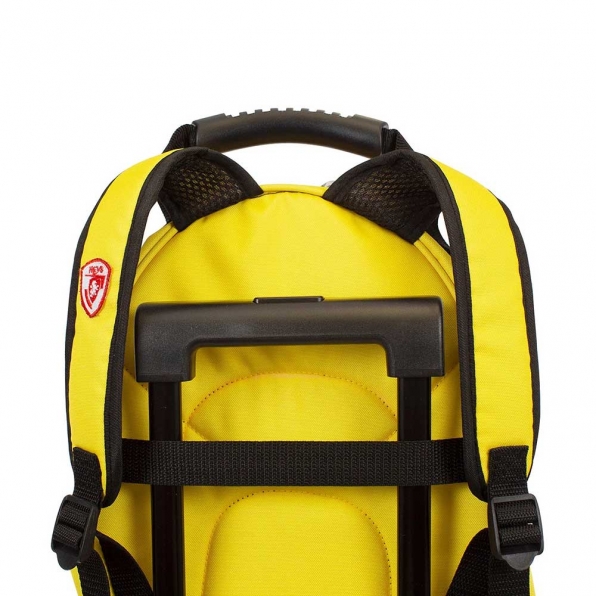 خرید کوله پشتی هیس ست کوله و ترولی بچه گانه بامبل بی رنگ زرد چمدان ایران -13149308600 Bumble Bee Super Tots Bumble Bee - Kids Luggage & Backpack Set 6
