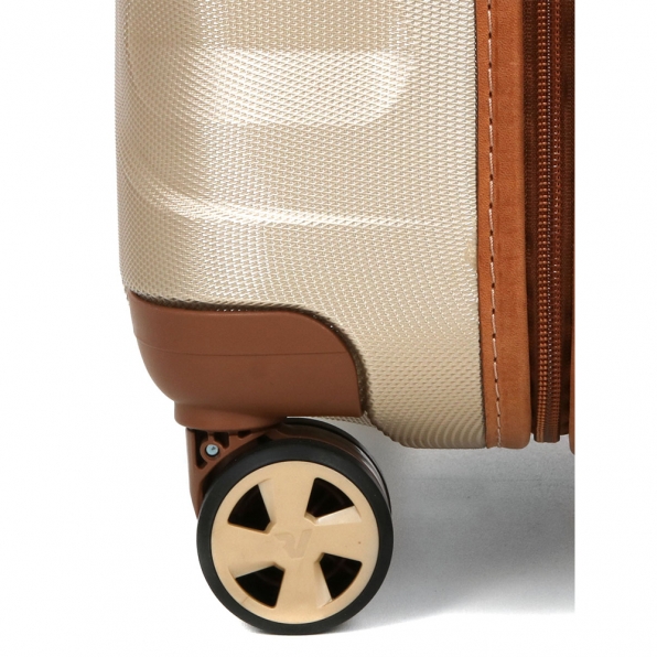 قیمت و خرید ست کامل چمدان مسافرتی رونکاتو ایتالیا مدل ای لایت سایز کوچک ، متوسط و بزرگ رنگ بژ رونکاتو ایران – RONCATO ITALY E-LITE 52200426 roncatoiran 5