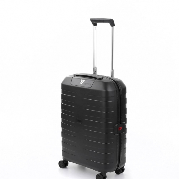 قیمت و خرید چمدان رونکاتو ایتالیا مدل باکس 4 رونکاتو ایران سایز کابین رنگ مشکی – roncatoiran BOX 4.0 CABIN SIZE RONCATO ITALY 55630101  2